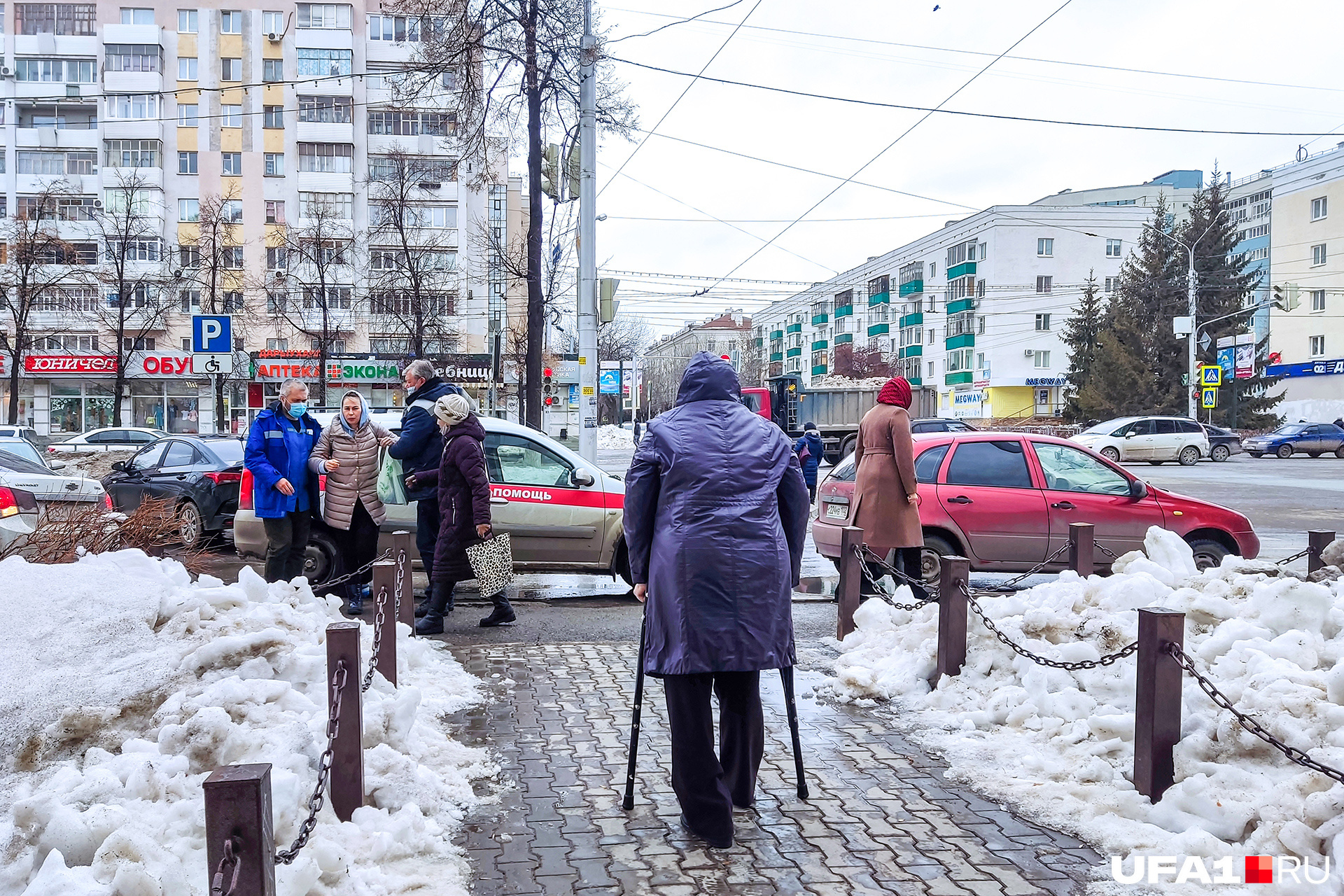 Уфимский травмпункт. Жертвы гололёда в травмпунктах. Травмпункт Дема Уфа. Сломала ногу травмпункт.