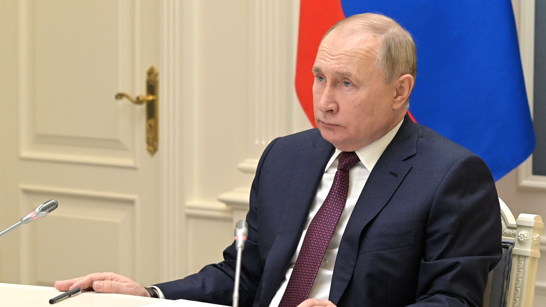 Военное положение и деньги мобилизованным: что сказал Путин на заседании Совбеза