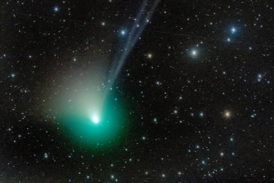 Не пропустите! Над Екатеринбургом пролетит самая яркая комета этого года