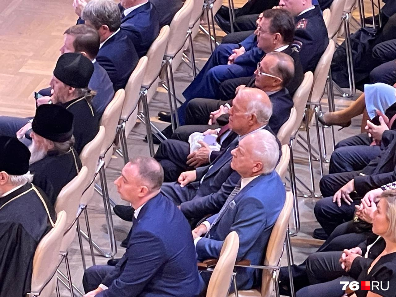 В зале депутаты Госдумы от Ярославской области: Анатолий Лисицын, Анатолий Грешневиков, Николай Бурляев