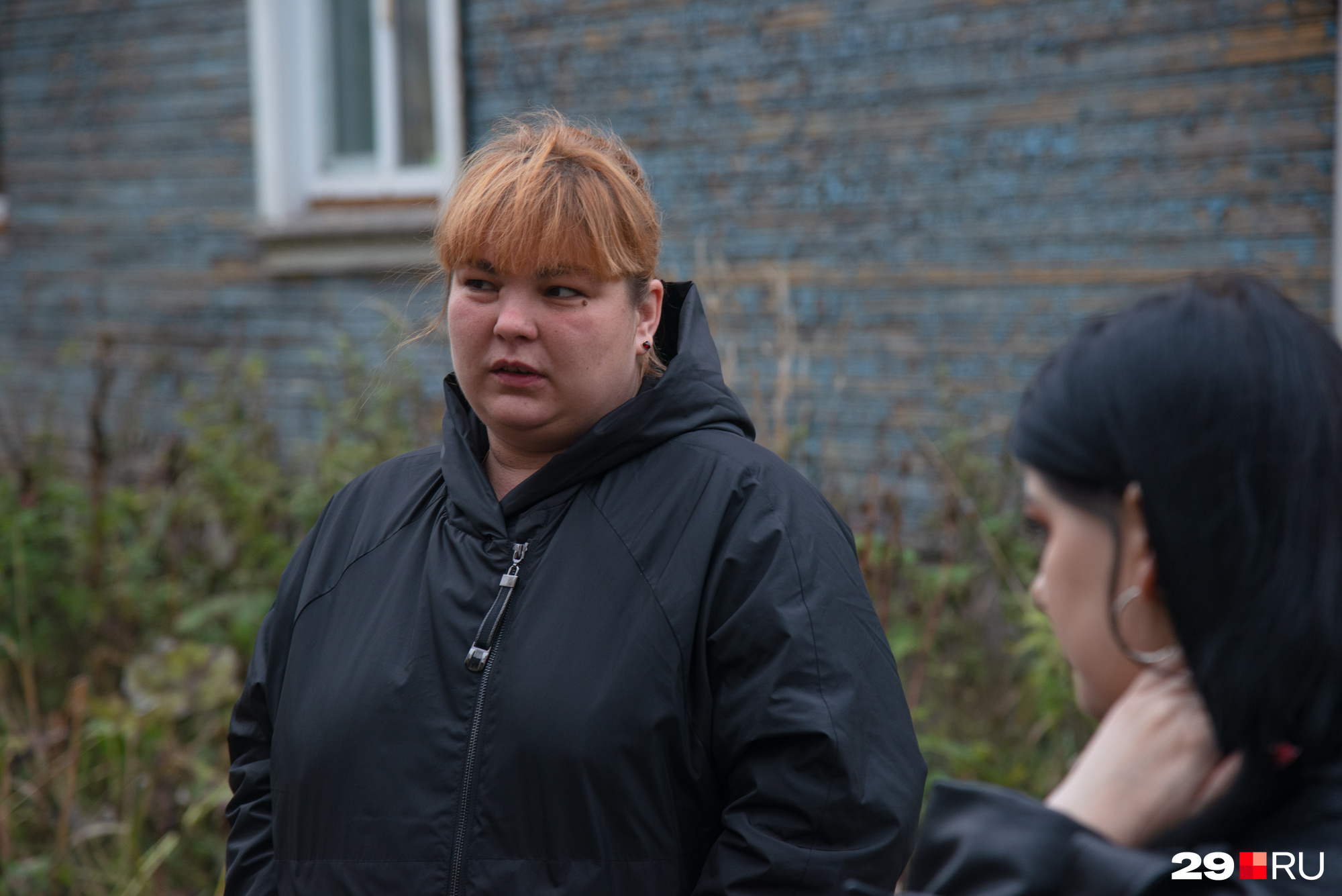 Юлия говорит, что некоторые жильцы двора уже и не пытаются что-то менять, но есть костяк из активных и неравнодушных