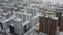 Сливается со снегом: смотрим, как разросся ЖК фирмы экс-министра Чудаева на Панова