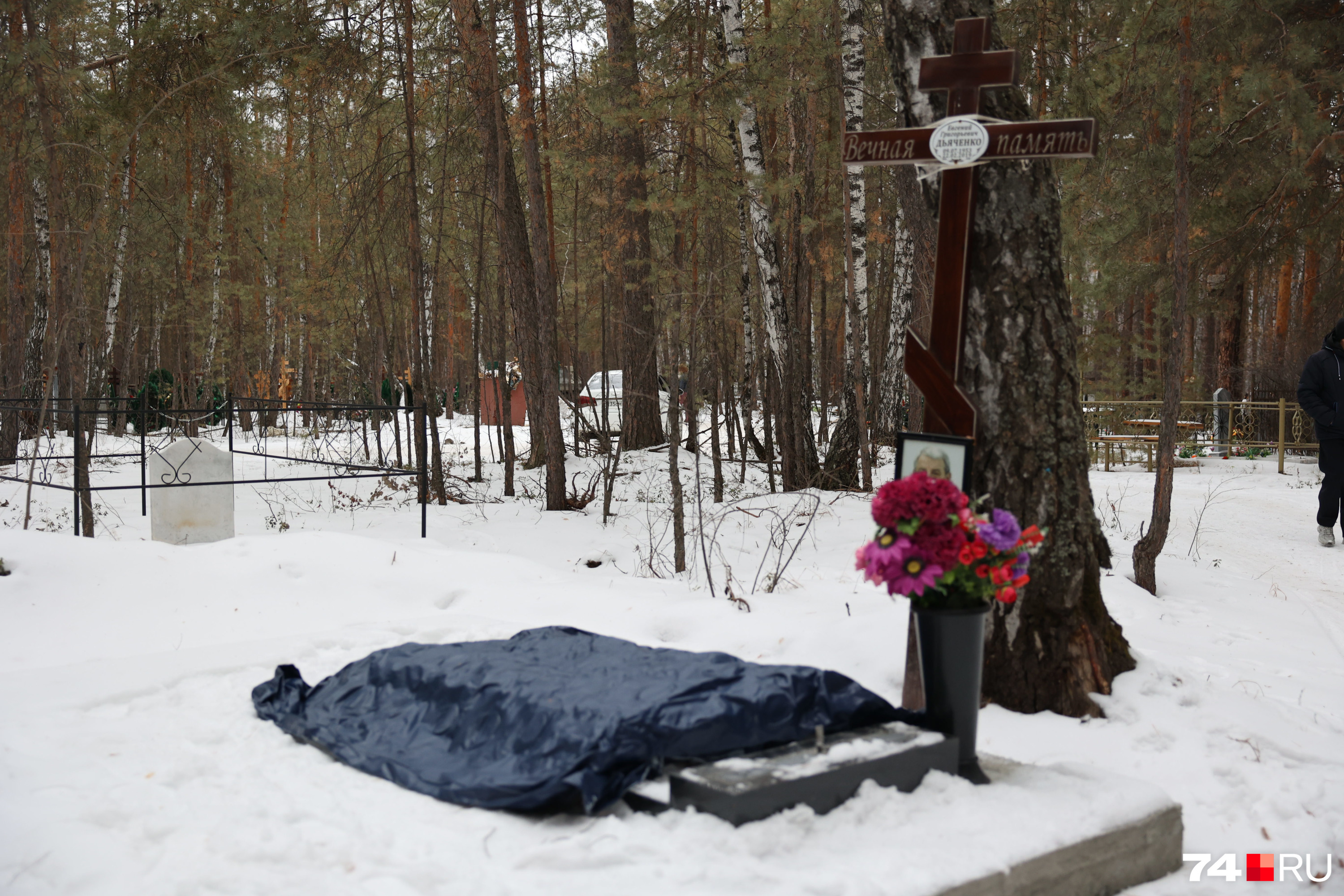 Памятник на могилу челябинск