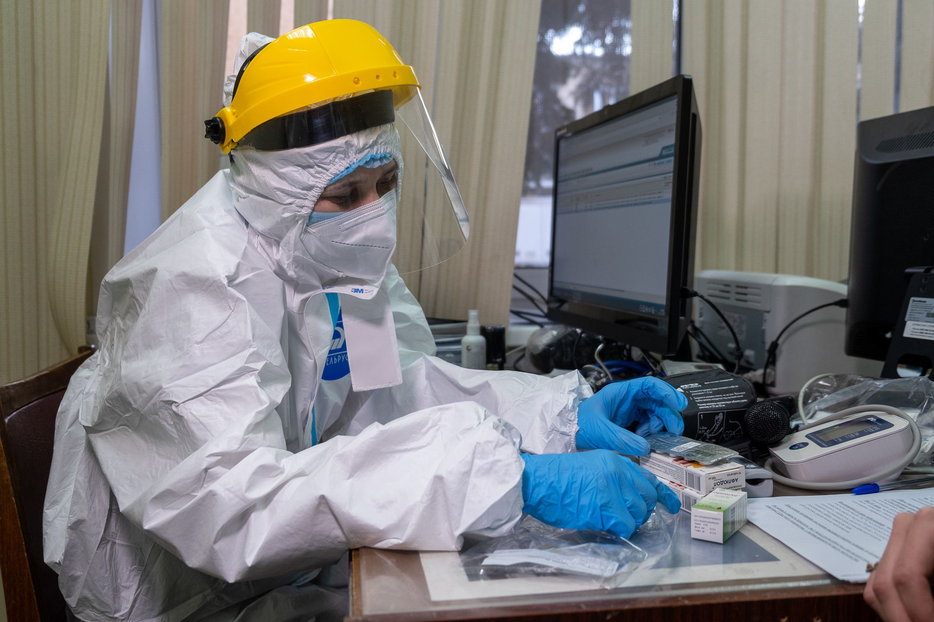 Лекарства пациентам с подтвержденным COVID-19 могут выдать сразу на приеме Лекарства пациентам с подтвержденным COVID-19 могут выдать сразу на приеме