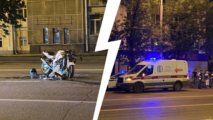 В центре Екатеринбурга столкнулись два мотоциклиста. Один из них влетел в проезжающую иномарку
