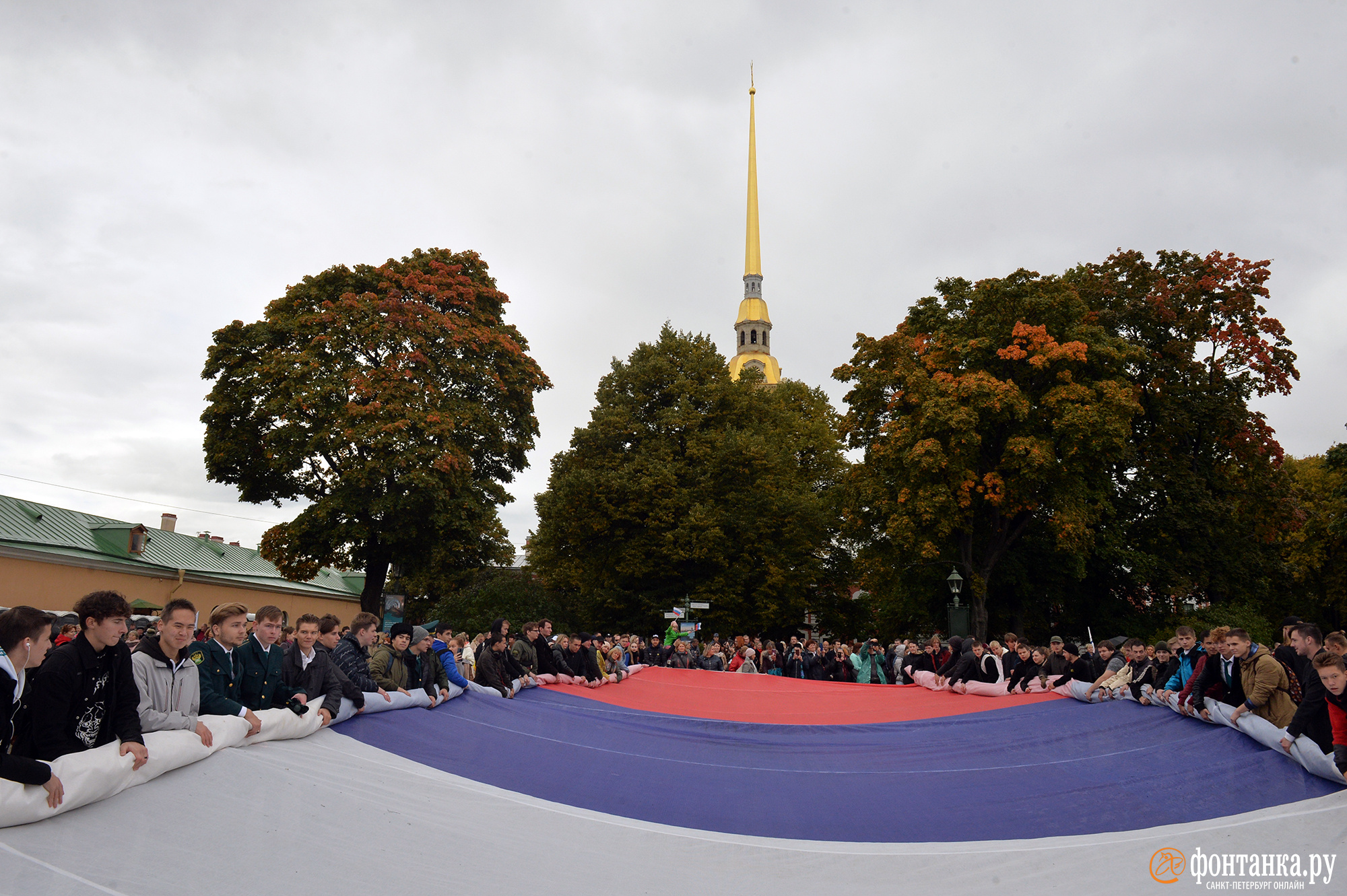 В Петербурге состоялась патриотическая акция в поддержку присоединения ДНР,  ЛНР к России - 23 сентября 2022 - ФОНТАНКА.ру