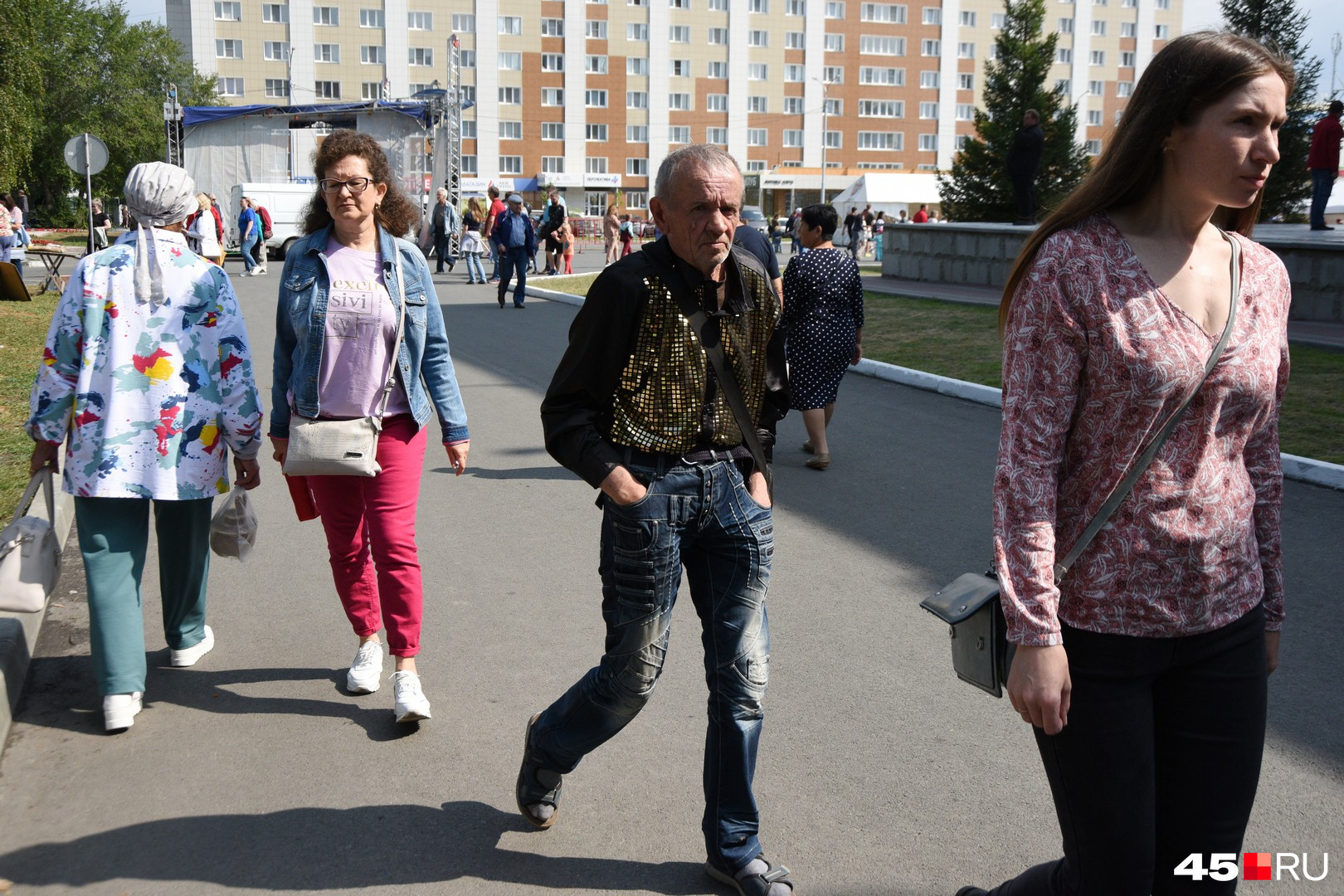 Немного золота не повредит в праздник Немного золота не повредит в праздник