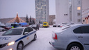 Что происходит у здания администрации Архангельска, куда пришло сообщение о минировании: эфир 29.RU