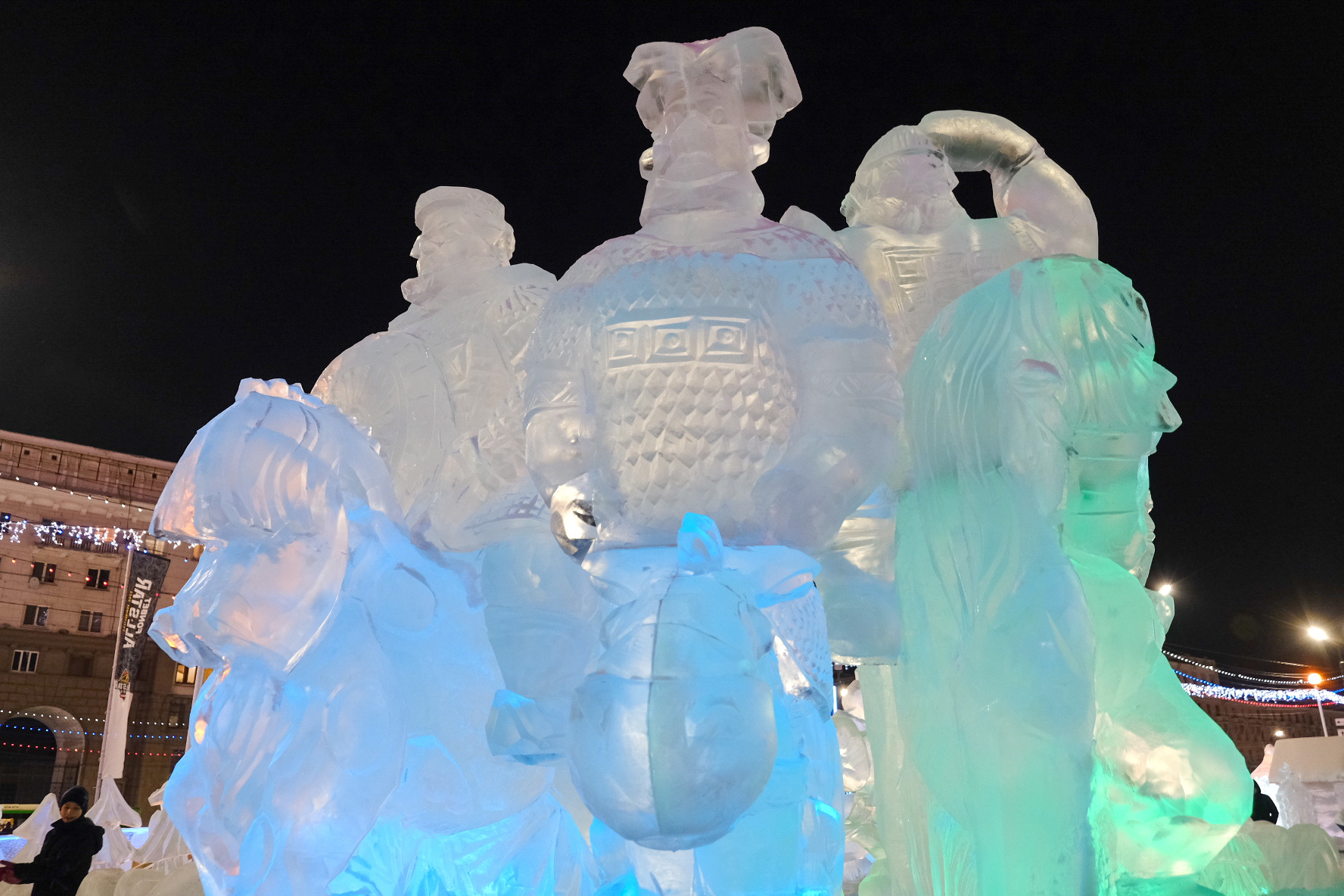 Ледовые фигуры воинов и символы Армии России появятся на площади в Чите
