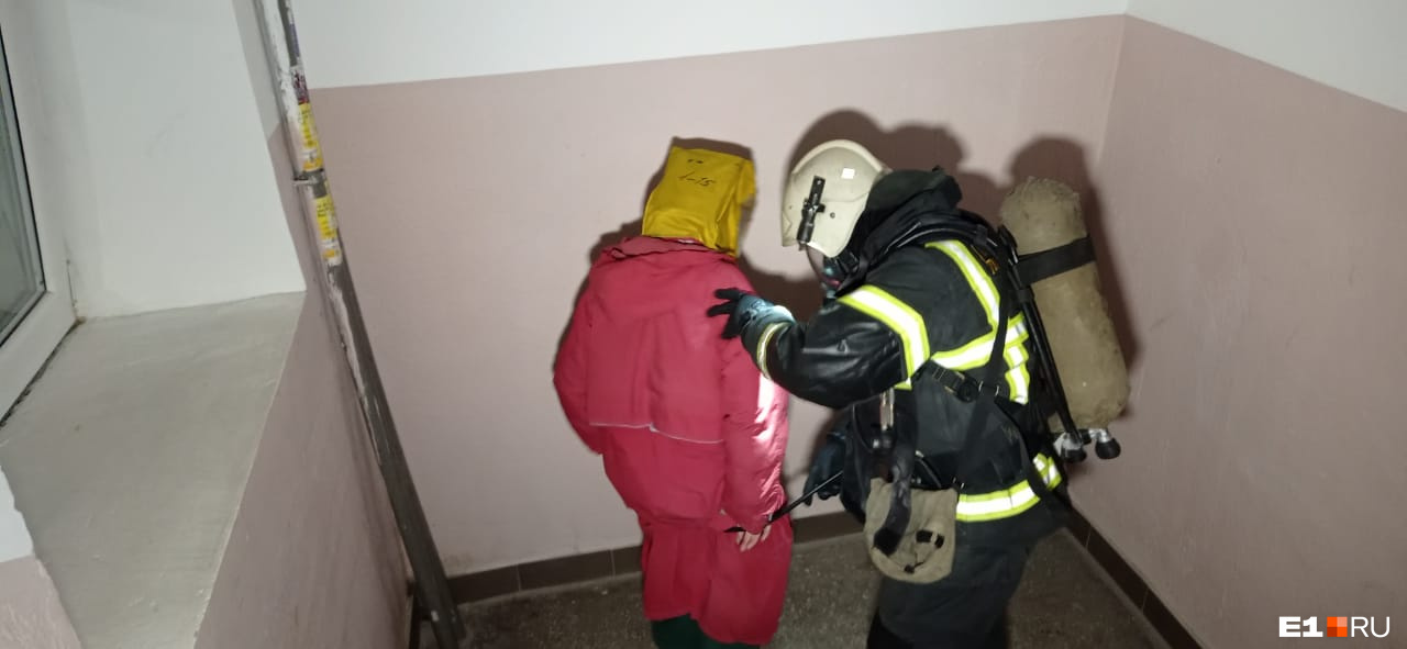 «Всё было в диком дыму»: пять рассказов очевидцев о страшном пожаре на Чайковского
