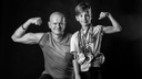 Родился без руки и ноги. Чего добился мальчик, брошенный мамой в роддоме