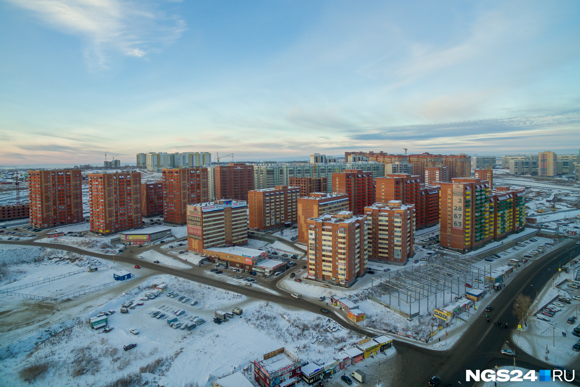Sunny красноярск. Ниссан санни 2001 левый руль. Ниссан санни 2001 года. Дорога в солнечном красноярск. Машина ниссан санни 2001 года.