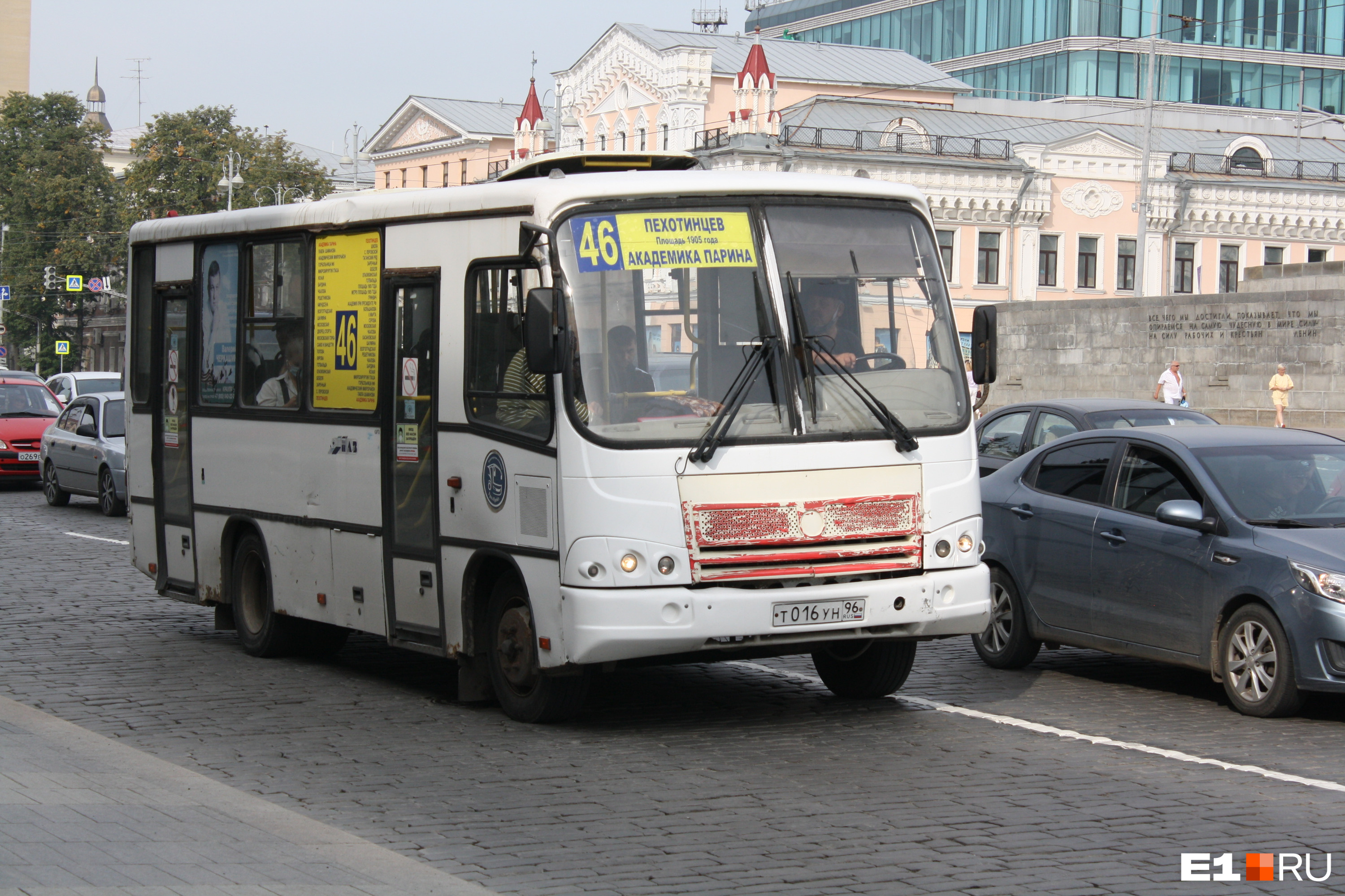 В Екатеринбурге изменят маршрут важного автобуса, который ездит в Академический: схема