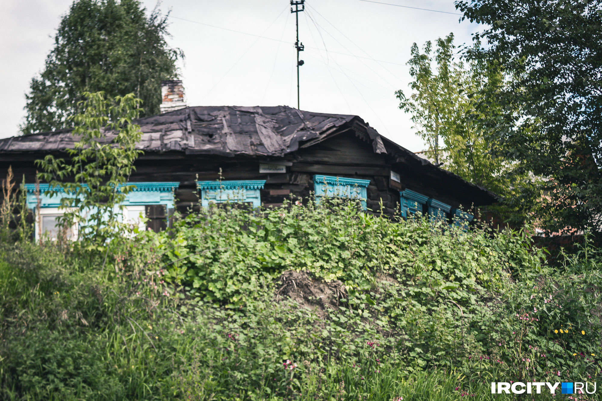 Деревня в которой дома отапливаются печками название