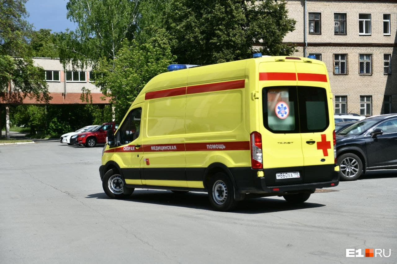 «Ребенок кусал себя от боли»: в Екатеринбурге по непонятной причине умер малыш. Его возили из больницы в больницу