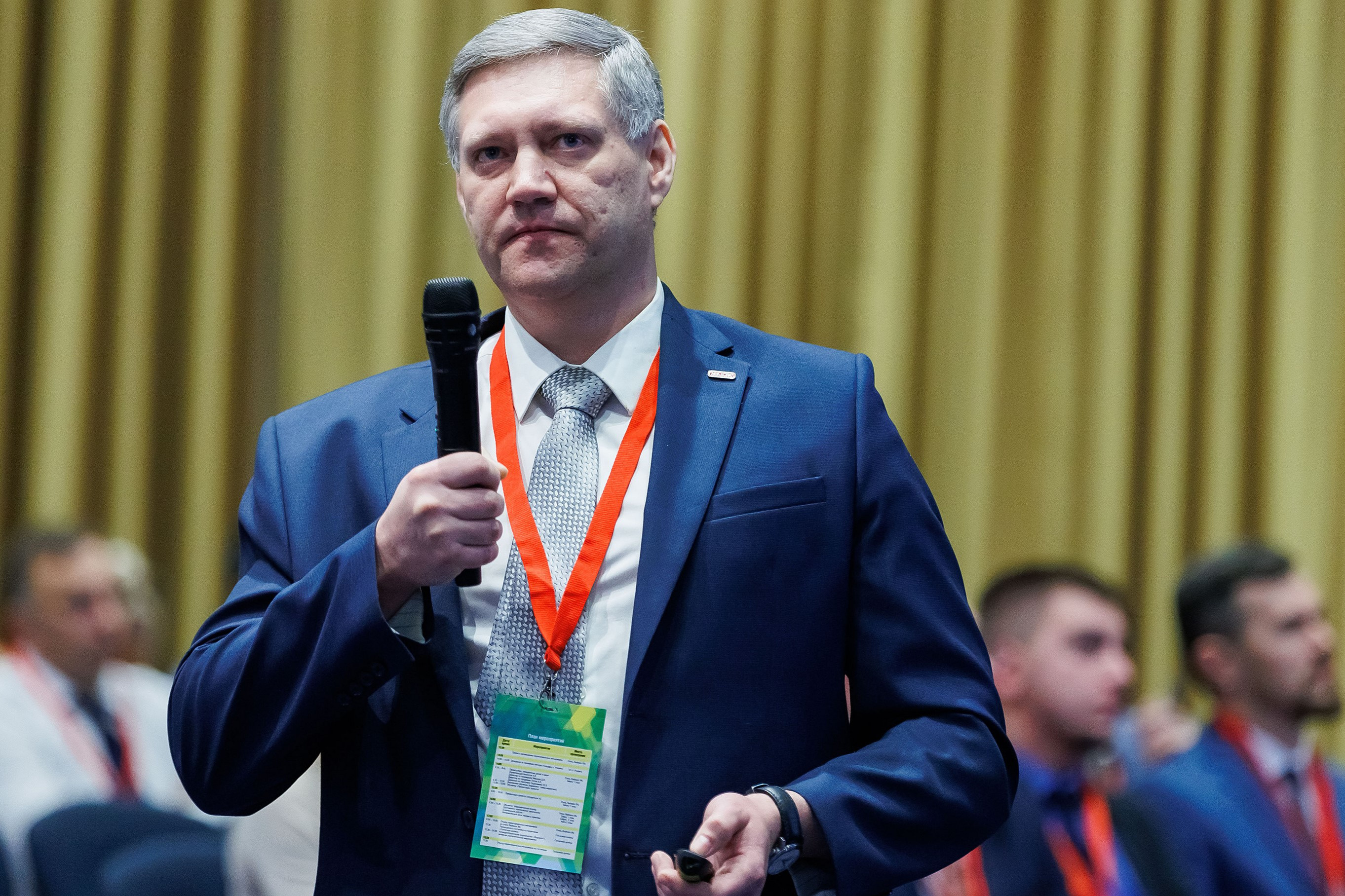 Максим Удодов, руководитель отдела маркетинга «Макфа»: «Мы постоянно исследуем тенденции развития рынка, изучаем потребителя и его предпочтения» Максим Удодов, руководитель отдела маркетинга «Макфа»: «Мы постоянно исследуем тенденции развития рынка, изучаем потребителя и его предпочтения»