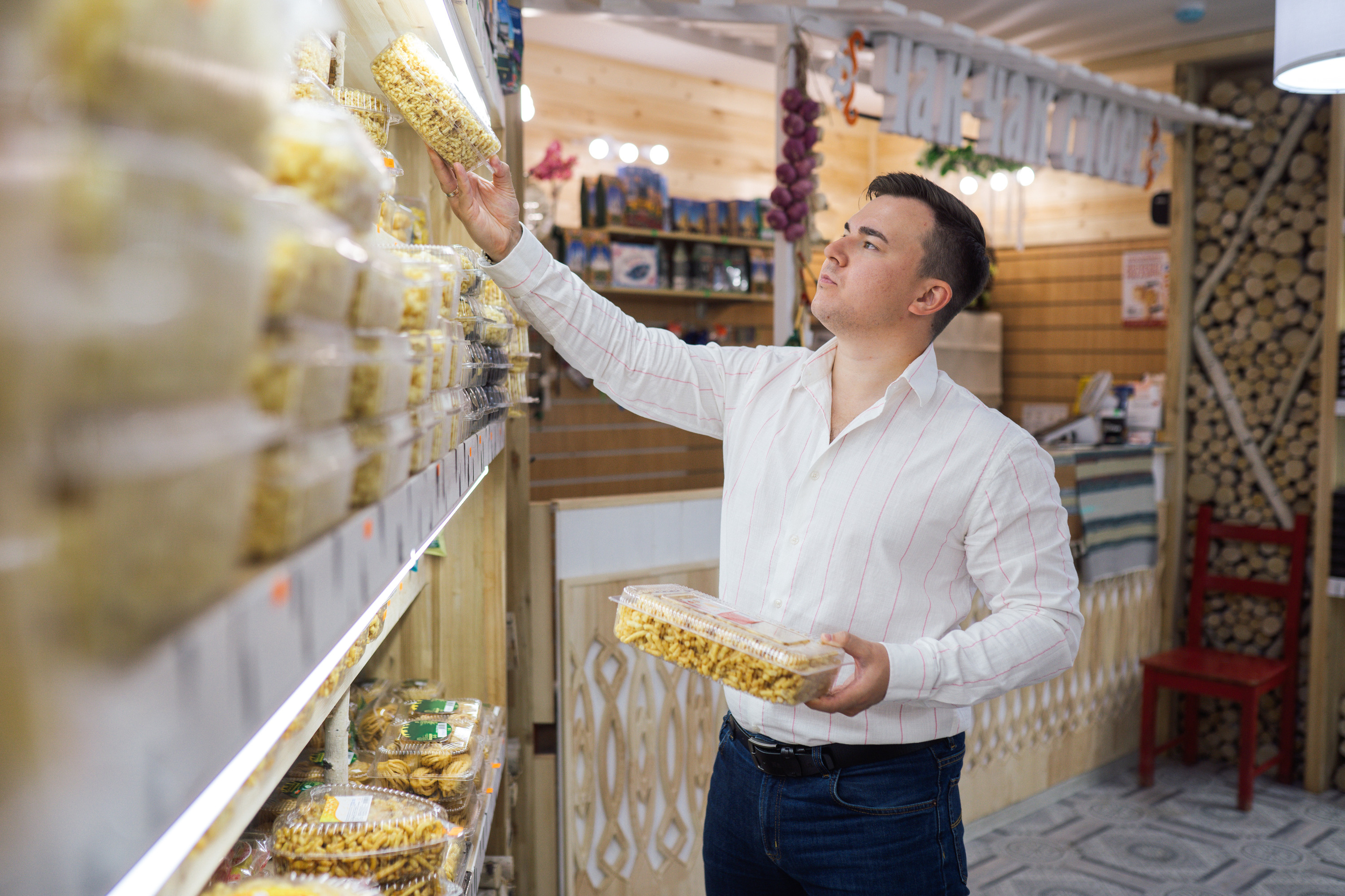 Ильнур Насибуллин, владелец магазина сладостей «Чак-Чак Store», Казань
