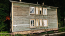 В Архангельске сошел со свай деревянный дом. В нем находились <nobr class="_">19 человек</nobr>