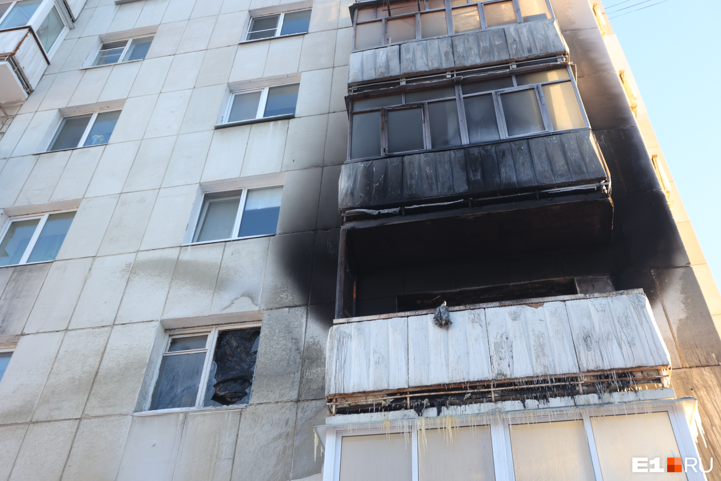 «Пил, творил делов постоянно». Умер владелец квартиры, сгоревшей в пожаре на Чайковского