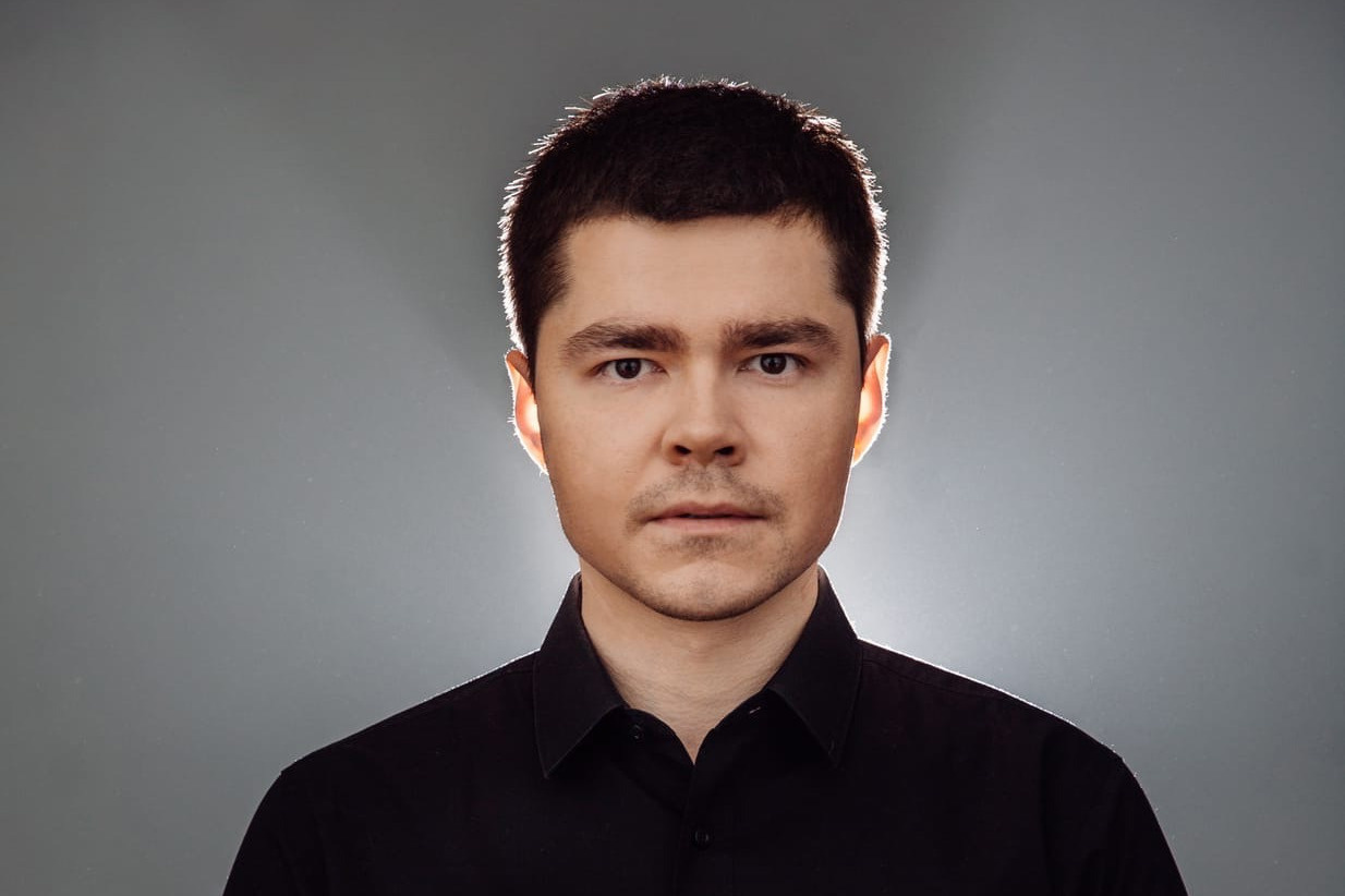 Сука, у тебя всё получится. Чему и как учит в Like Центре желающих разбогатеть миллиардер Аяз Шабутдинов