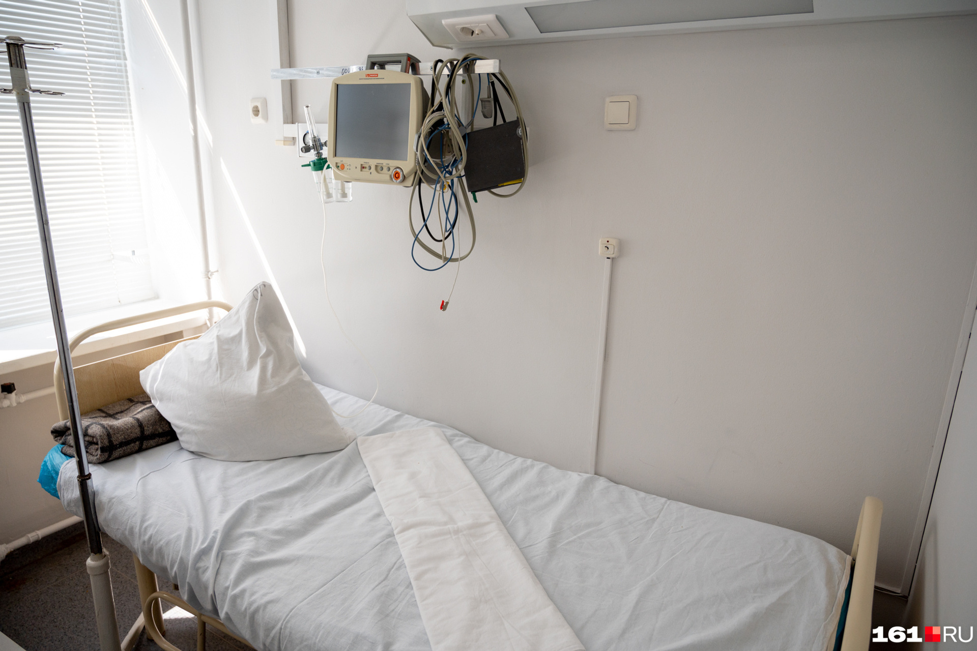 Кровать в больнице