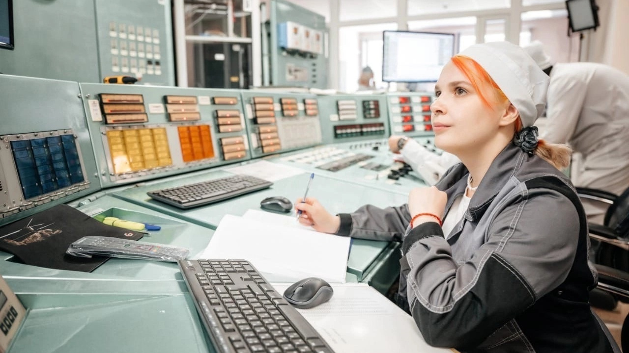 Не феминистка, но ядерщица: история первой девушки в России, управляющей ядерным реактором