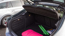 Топ-10 самых необычных опций в авто — от скрытой двери багажника до подогрева подлокотников