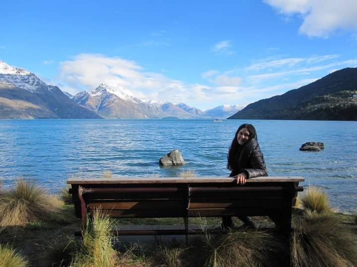 Зима в городе Квинстаун, который находится на берегу озера Вакатипу на Южном острове Новой Зеландии