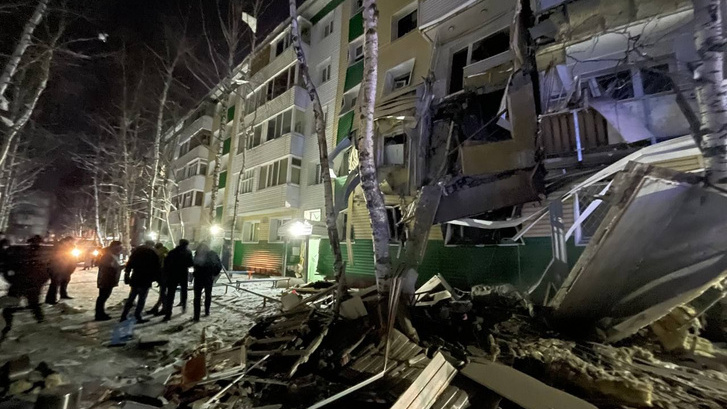 Человека, который считался пятым погибшим, удалось реанимировать: подробности взрыва дома в Нижневартовске