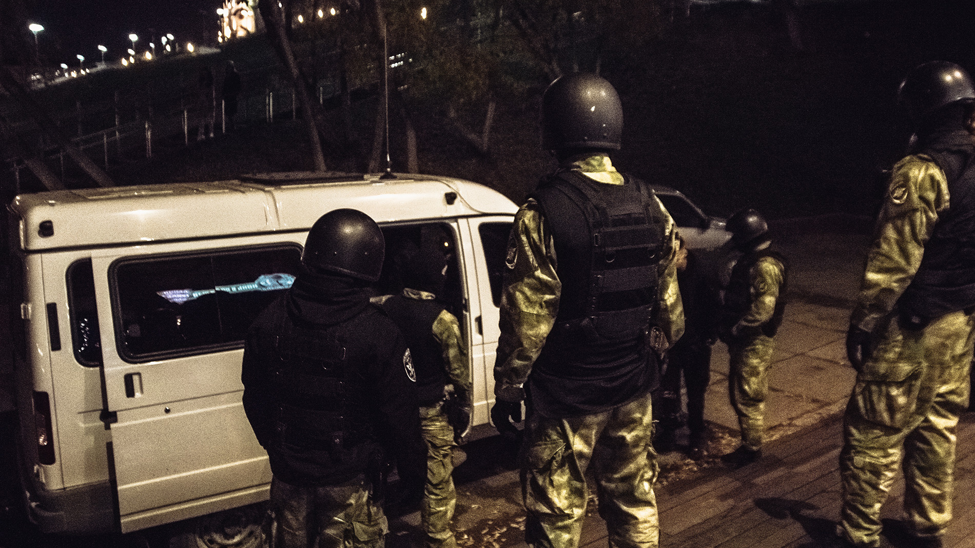 «Если бьют — радуйся». Как мигранты становятся в России наркокурьерами