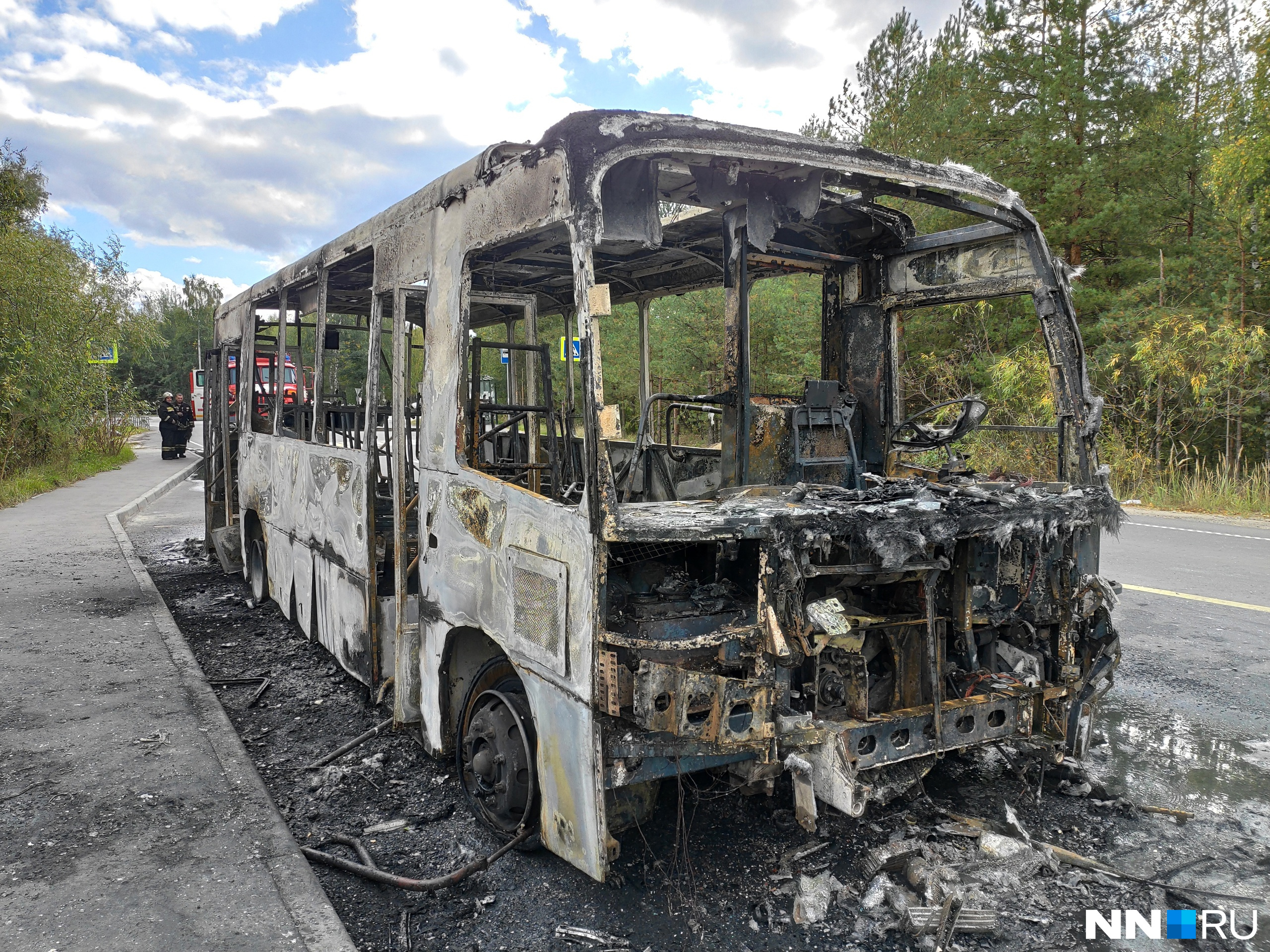 Так выглядит автобус после пожара