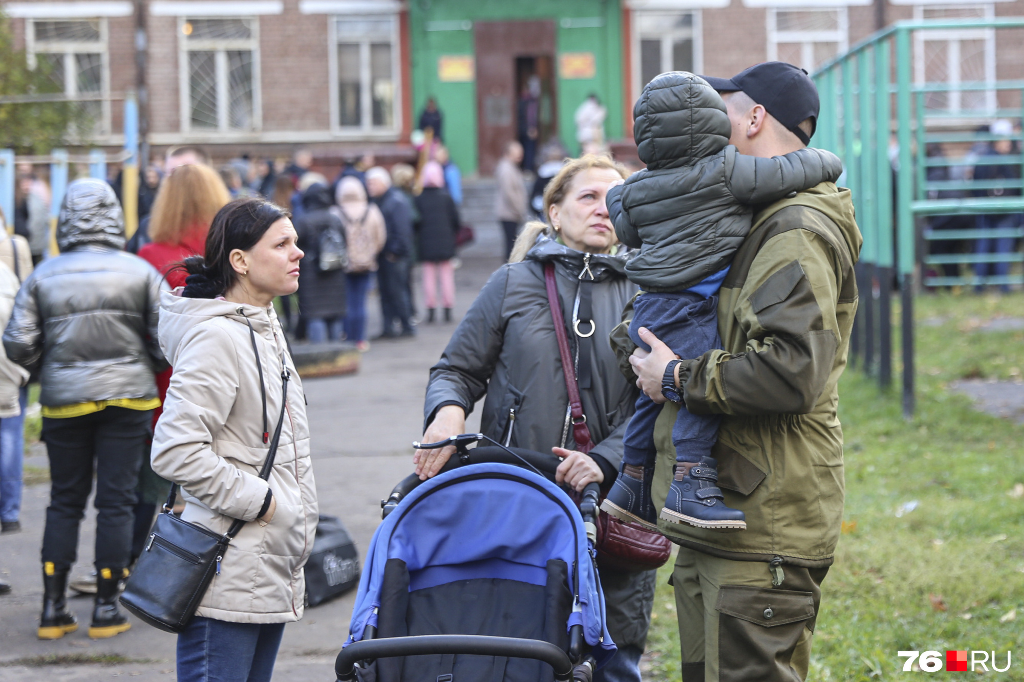 Когда отпустят мобилизованных домой насовсем. Мобилизация в Ярославской области. Мобилизация Возраст. Семьи в регионах. Сбор помощи мобилизованным.