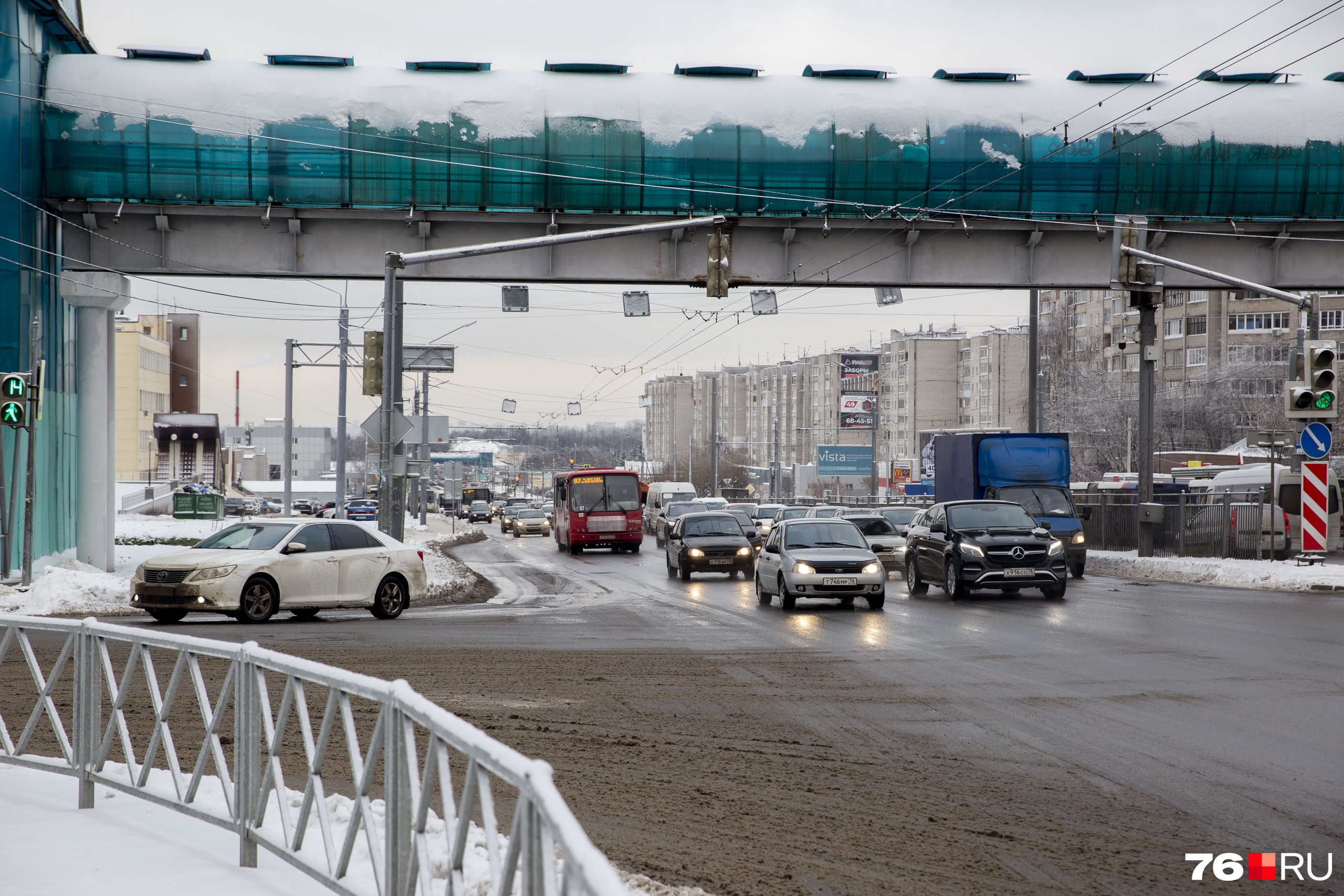 В надземных пешеходных переходах в 2022 году отремонтируют лифты и сделают небольшой косметический ремонт В надземных пешеходных переходах в 2022 году отремонтируют лифты и сделают небольшой косметический ремонт