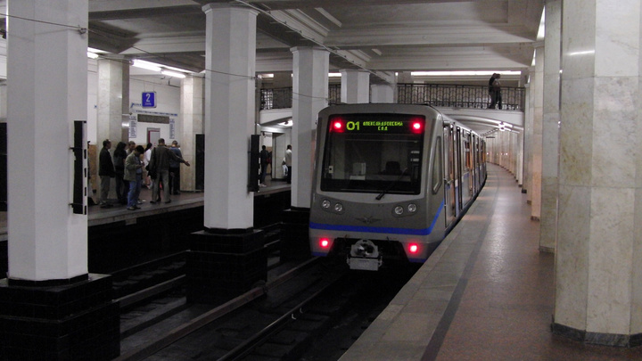 Станции московского метро будут работать только на вход и пересадку из-за репетиции парада Победы
