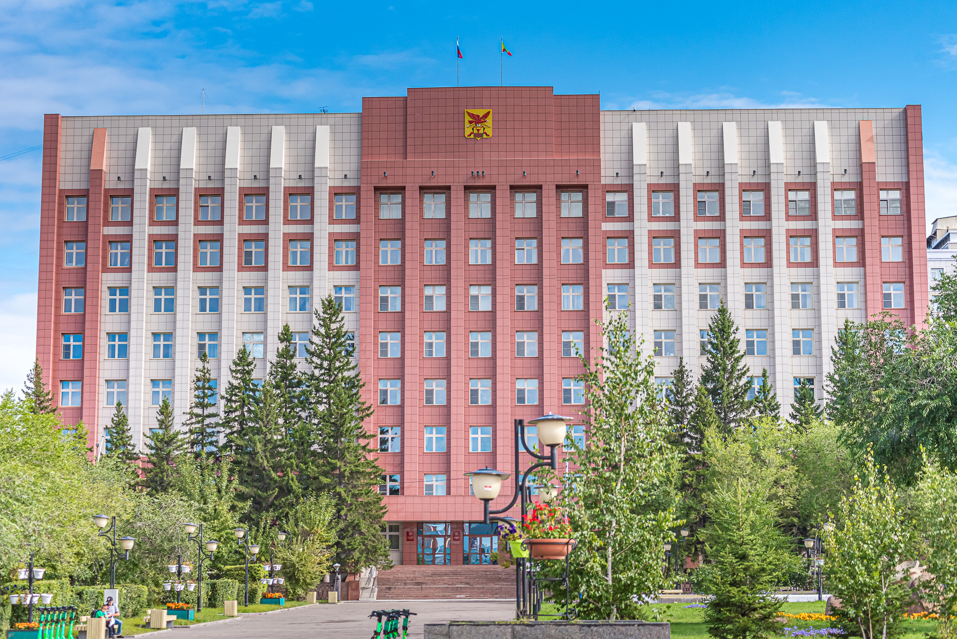 Чайковского, 8 Чайковского, 8