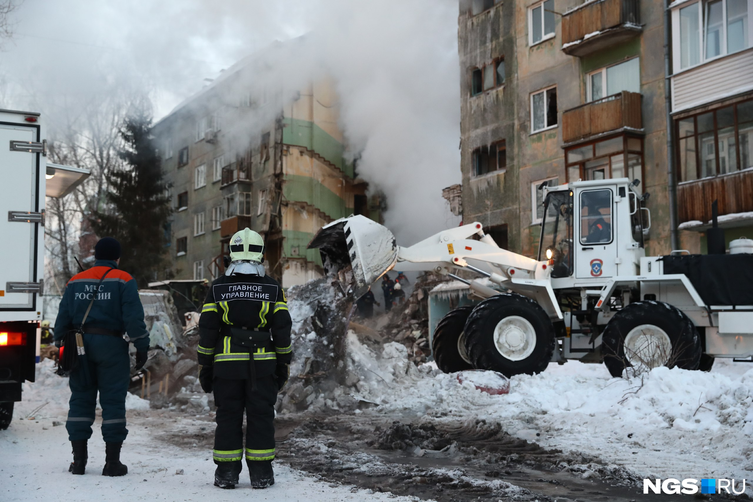 Трагедия в газе. Взрыв газа в доме. Взрыв бытового газа в жилом доме. Взрыв дома в Нижневартовске.