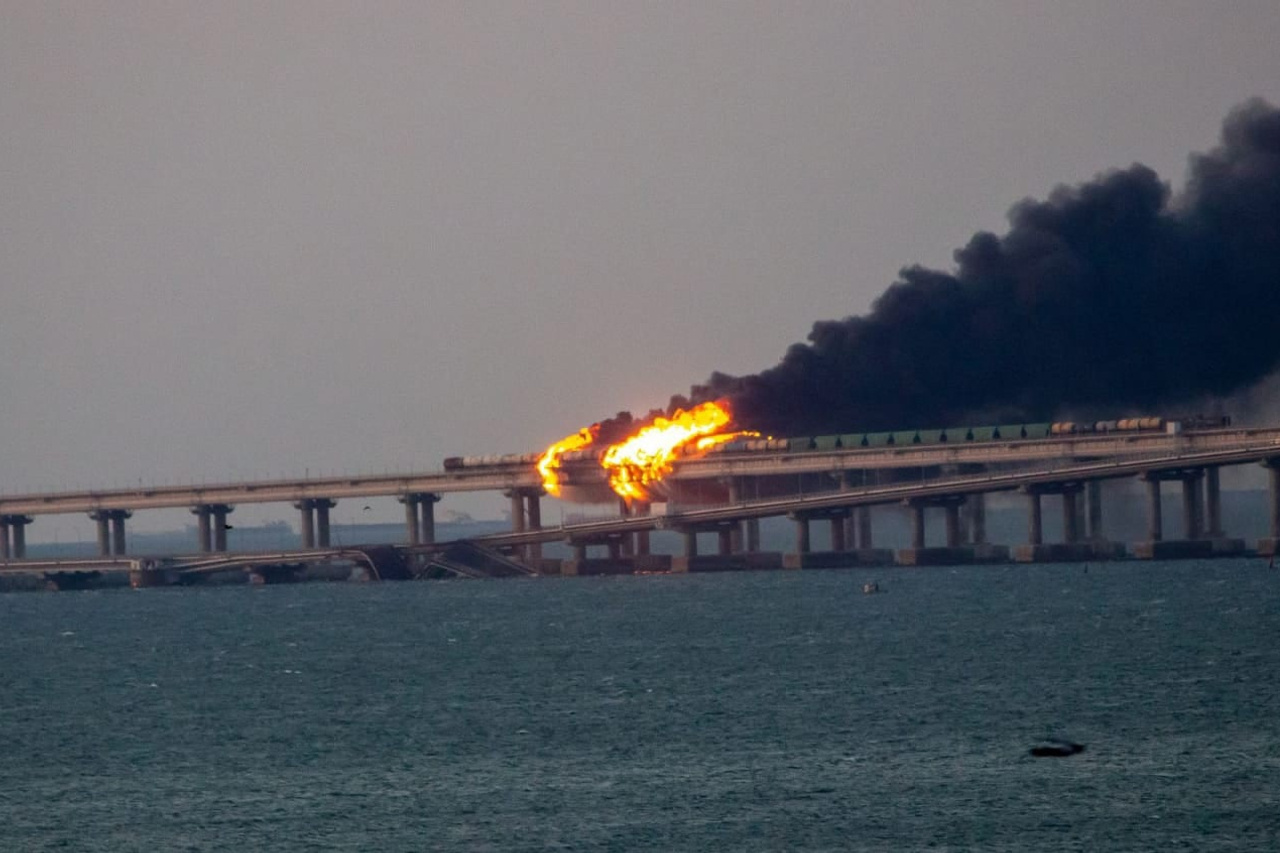Загорание цистерны Крымский мост