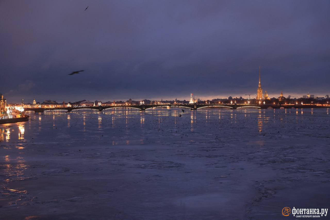 Фото Петербурга вечером 16 января 2023 г. - 16 января 2023 - ФОНТАНКА.ру