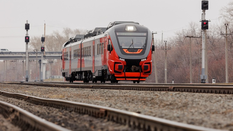 Рано хоронить «Орлана»? Эксперт — о плюсах и минусах нового поезда между Челябинском и Екатеринбургом