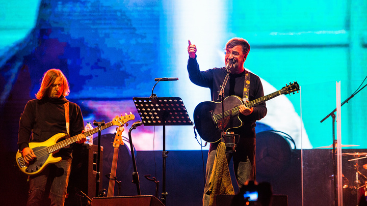 «В моем возрасте ориентацию не меняют»: на концерте в Уфе на Юрия Шевчука составили полицейский протокол