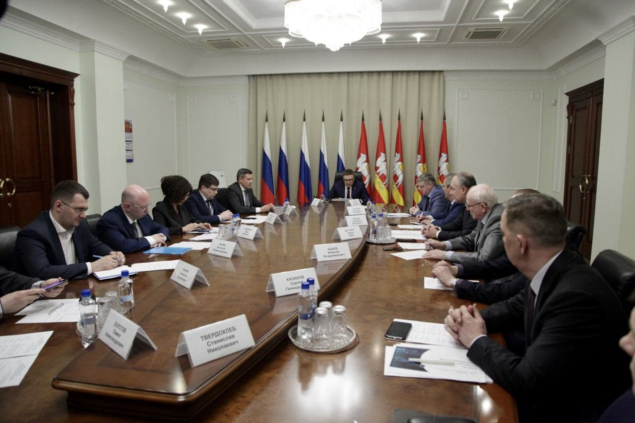 Губернатор сделал несколько поручений на совещании с экономическим блоком правительства Челябинской области