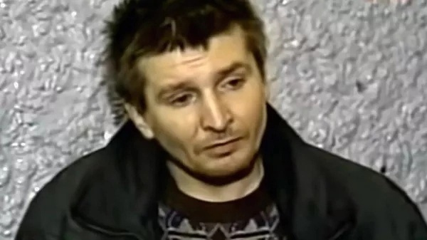 Здесь Михаил Малышев после задержания. Тогда ему было 32 года