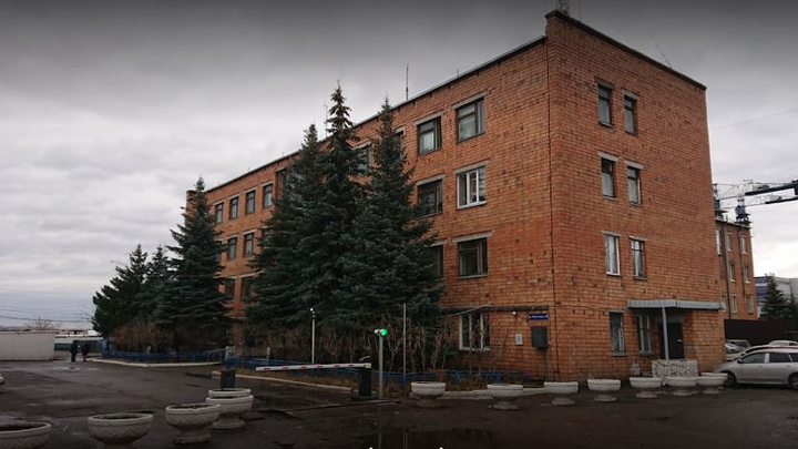 Мертвого подозреваемого нашли в туалете отделения полиции на Высотной в Красноярске