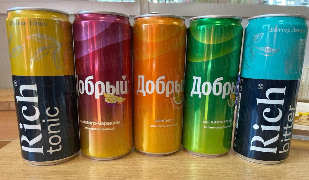 Добрый кола банка фото Как будут выглядеть и называться Coca-Cola, Fanta, Sprite и Schweppes в России -