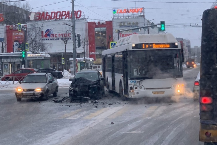 В этом году в ДТП с участием общественного транспорта никто из людей серьезных травм не получил В этом году в ДТП с участием общественного транспорта никто из людей серьезных травм не получил