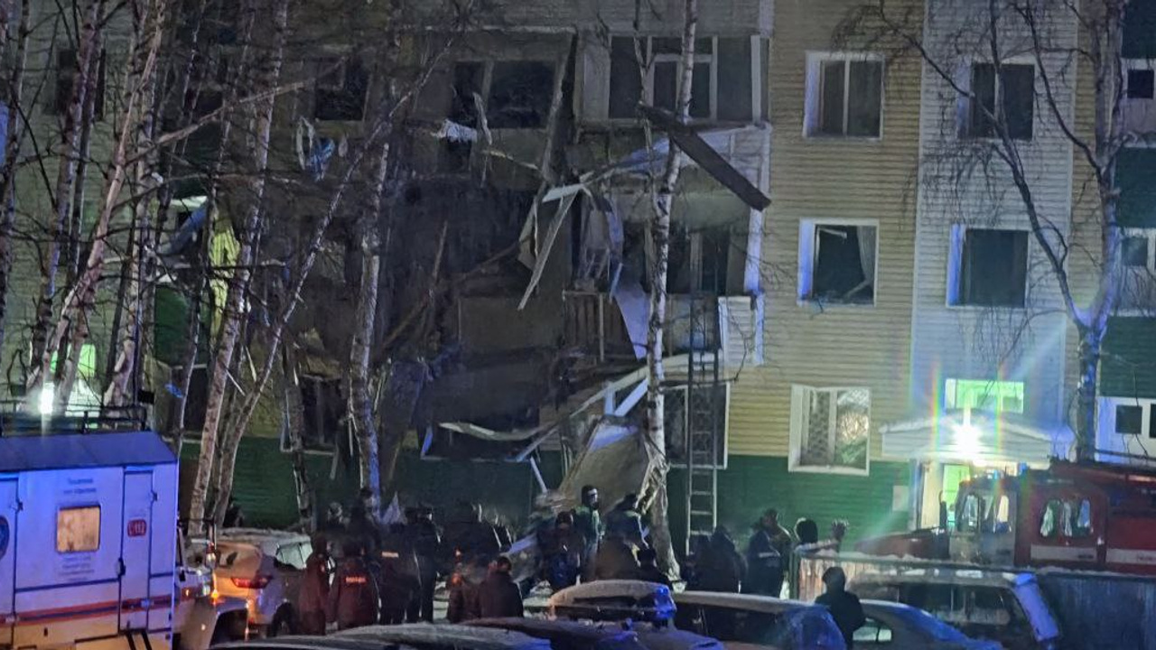 Число погибших при обрушении дома в Нижневартовске выросло до шести. В город вылетела губернатор