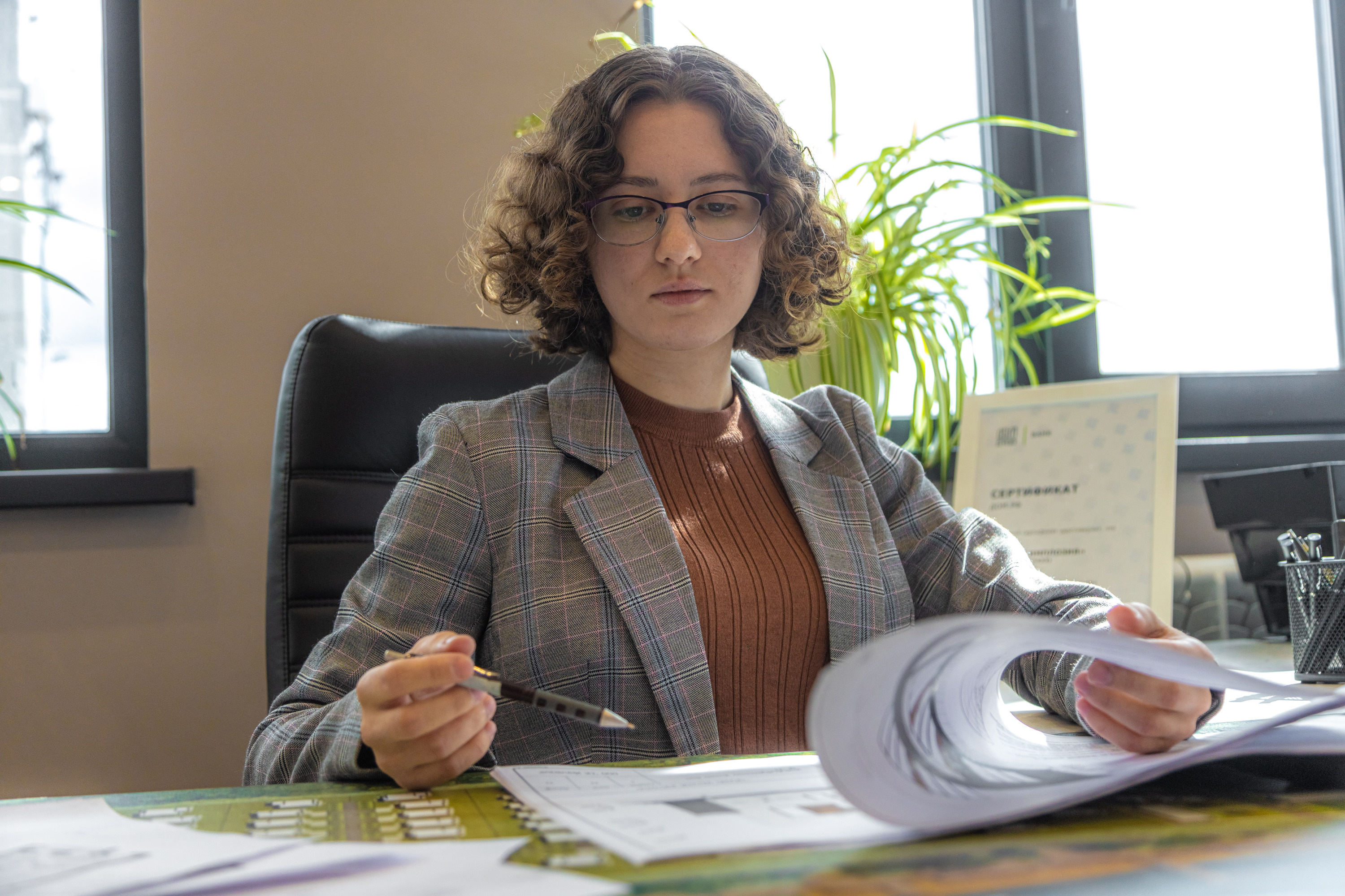 Молодой архитектор Ирина Зубкова долгое время изучала опыт постройки таунхаусов в зарубежных странах. По ее словам, таунхаусы в GRAND Village IMPLOZIA сумели соединить в себе всё лучшее от самых удачных проектов Европы Молодой архитектор Ирина Зубкова долгое время изучала опыт постройки таунхаусов в зарубежных странах. По ее словам, таунхаусы в GRAND Village IMPLOZIA сумели соединить в себе всё лучшее от самых удачных проектов Европы