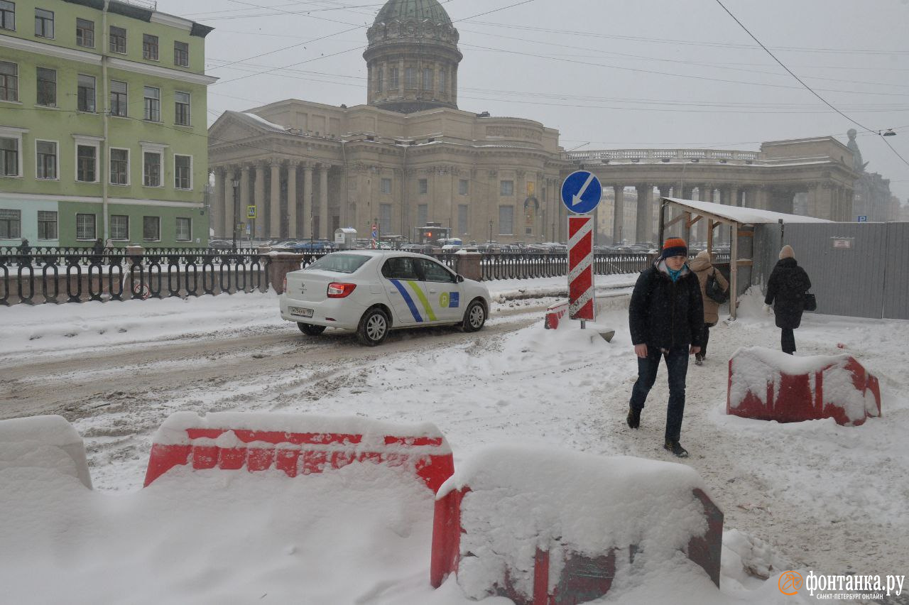 Питер сегодня фото сейчас Снежный ад в Петербурге: трансляция с заметенных улиц - 12 декабря 2022 - ФОНТАН