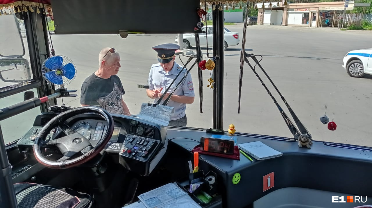 Водитель автобуса сказал, что не заметил девочку Водитель автобуса сказал, что не заметил девочку