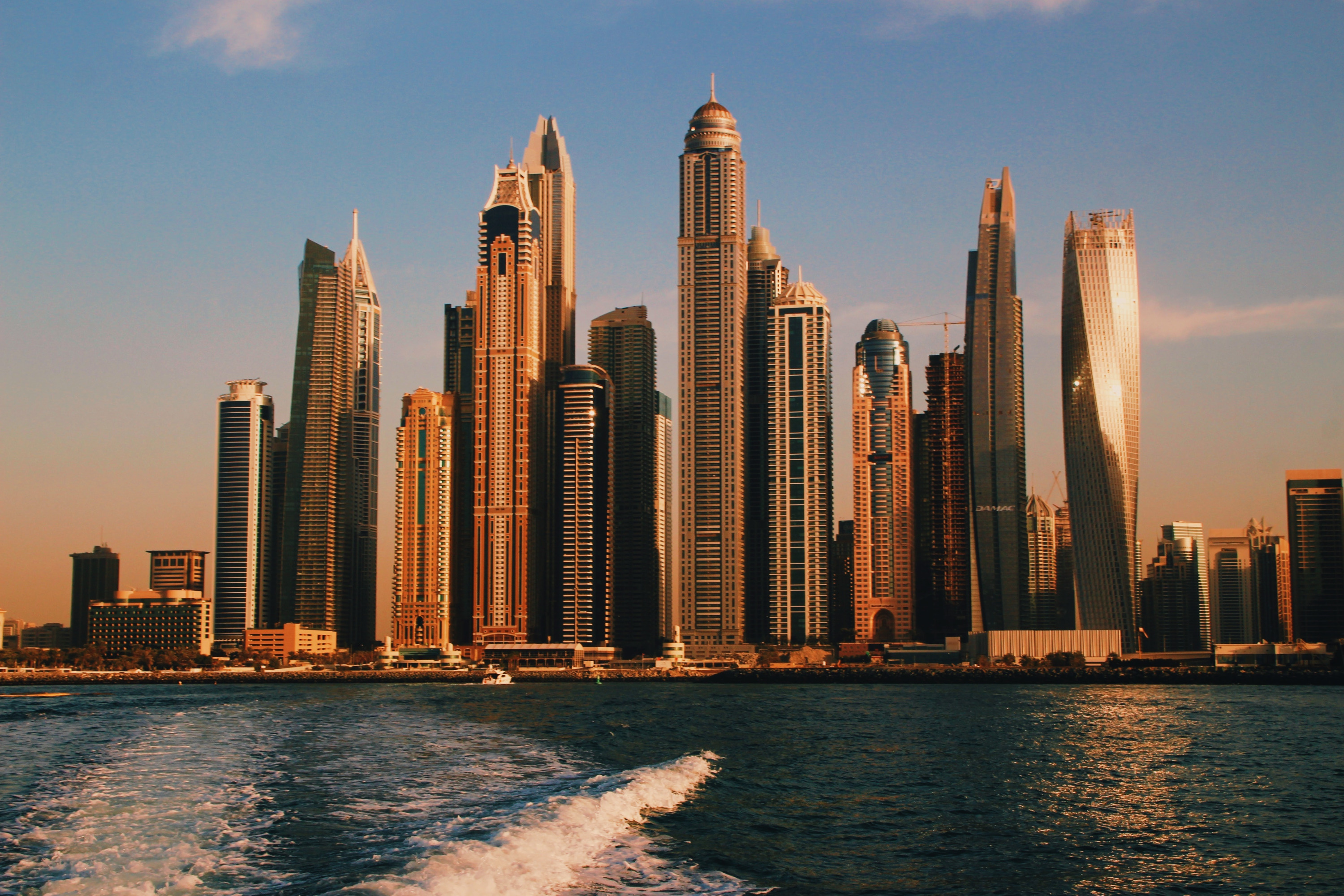 Россиянам не нужно платить налоги за приобретение недвижимости в Дубае
